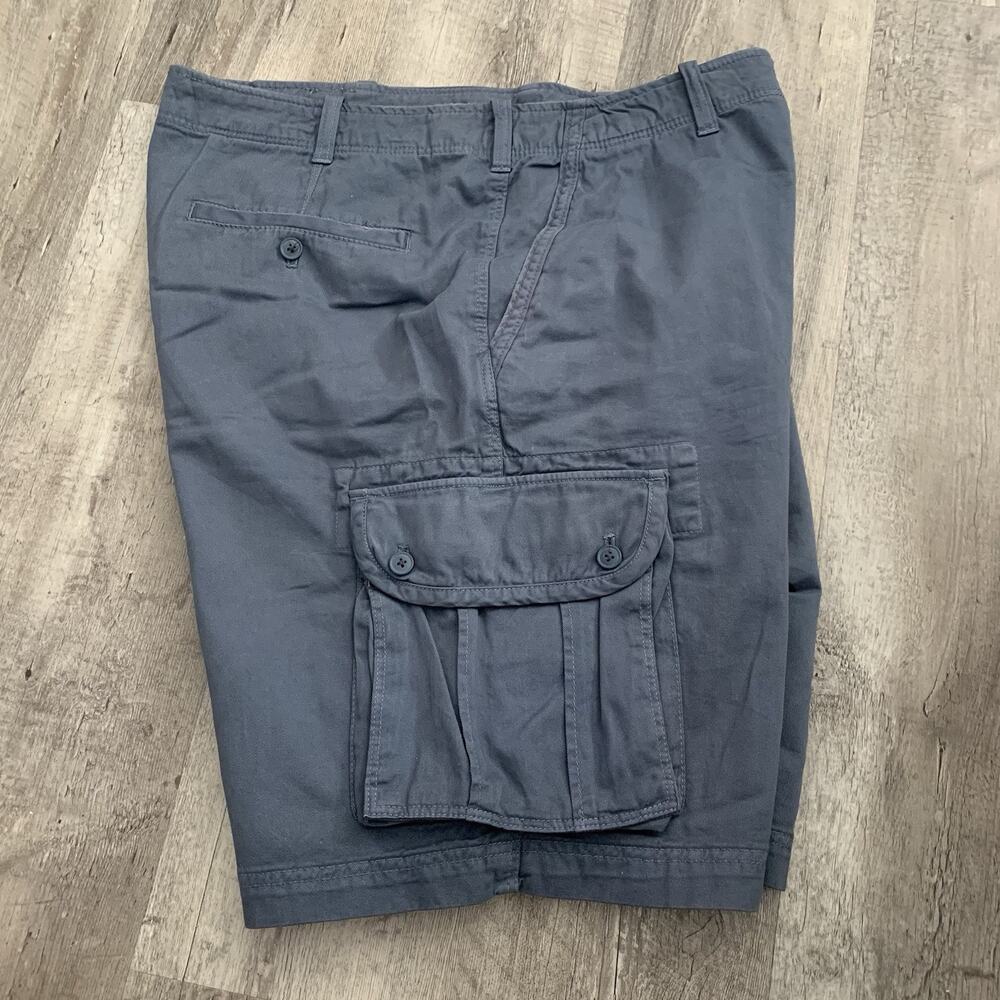 G. H. Bass & Co Cargo Shorts Mens Sz 40 Wedgewood Blue Utility Cotton
